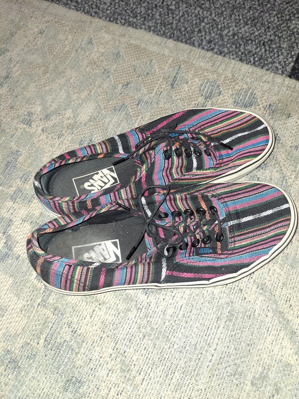 Unisex Vans Guate Stripe Sneakers Womens 8, Mens 6.5